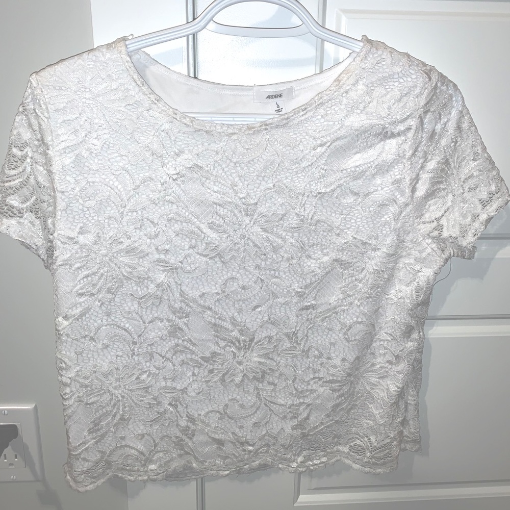 Crop lace top
